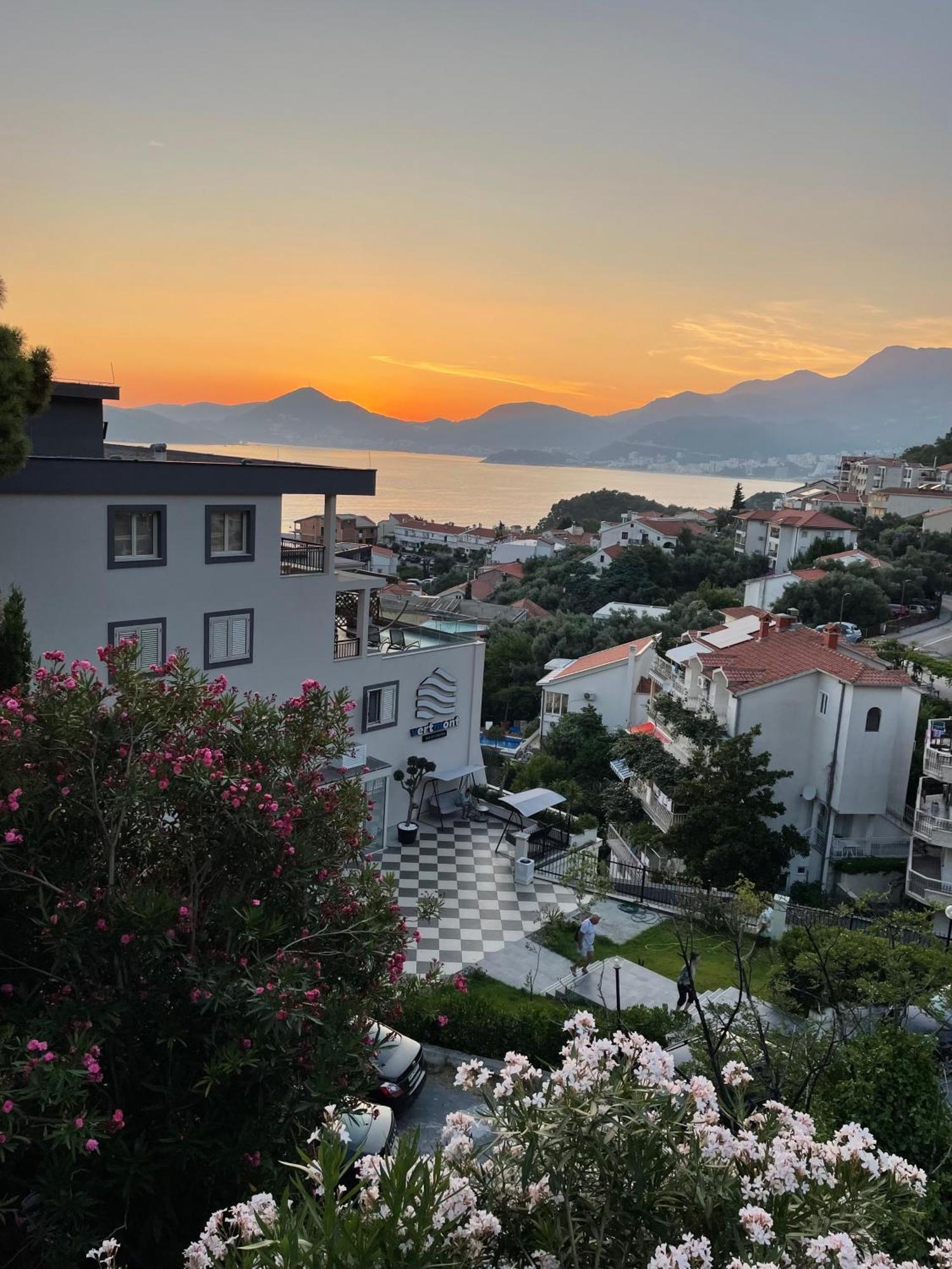 Apartments Sana Sveti Stefan Exteriör bild