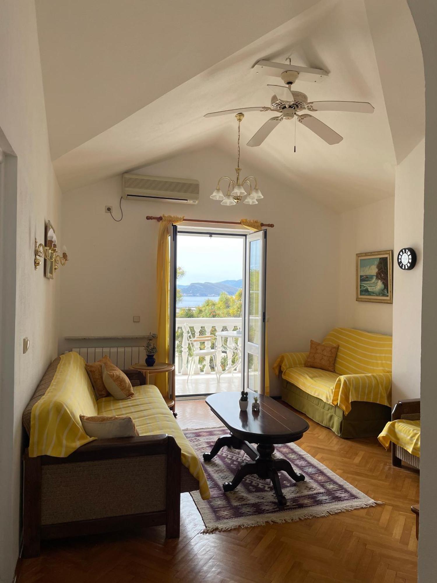 Apartments Sana Sveti Stefan Rum bild